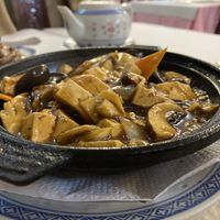 Tofu and algae hot plate  at Nova China in Beja