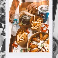  I come today for first time and I recommend it 100%
Delicious hamburgués and nice brownie.
Special thanks to all staff for their kindles and professional service  at Vegan Burger - Dubai Mall in Dubai