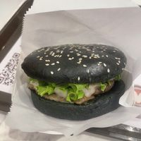 La de trufa  at Vegan Burger - Dubai Mall in Dubai