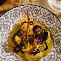 Tempura de légumes et purée de poireaux avec surprises at Entre Nous in Hamois