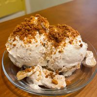 “Cake” cream with bananas and bisquit  at Thea 떼아 in Seoul