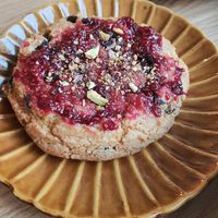 Raspberry cookie at Thea 떼아 in Seoul