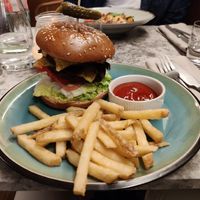 Burger (delicious!!!) at Bistro Verde in Copenhagen