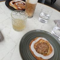 Cinnamon roll, latte macchiato and danish pastry at Bistro Verde in Copenhagen
