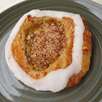 Danish pastry with vanilla custard inside at Bistro Verde in Copenhagen