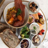 Gluten free brunch platter at Bistro Verde in Copenhagen