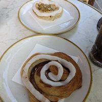 Kanelsnegle osv. at Bistro Verde in Copenhagen