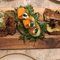 OPEN-FACED SANDWICH WITH VEGAN BEEF,
OPEN-FACED SANDWICH WITH VEGAN SALMON,
OPEN-FACED SANDWICH WITH POTATOES at Bistro Verde in Copenhagen