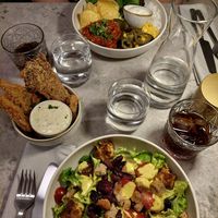 cesars Salat, mexican bowl and "shroums" at Bistro Verde in Copenhagen