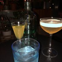 Burlesque Milk Punch + Wanderer‘s Gimlet  at MIRZAM COCKTAIL BAR in Gdansk