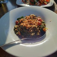 Linsencurry mit Kichererbsen, Spinat, Blumenkohl und Tomaten at Pier 37 in Erfurt