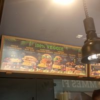  at Pommes Freunde - Hauptbahnhof in Munich