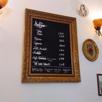 pay extra for cow milk at Cafe Vogelfrei in Mannheim