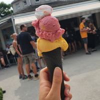 Raspberry + Mango and some lemon to try out at Eispavillon am See in Bregenz