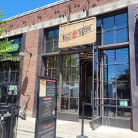 Outside at Salt & Straw in Los Angeles