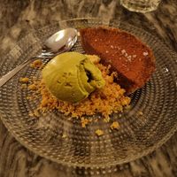  at Espécie in Porto