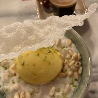   at Espécie in Porto