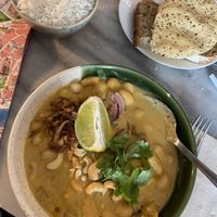 curry de judías y boniato  at Espécie in Porto