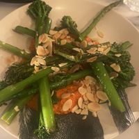 broccolini  at Espécie in Porto