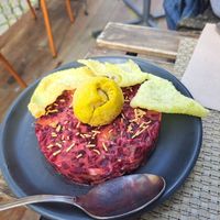 Beetroot and mango starter at Espécie in Porto