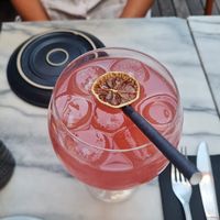  at Espécie in Porto