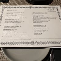   at Espécie in Porto