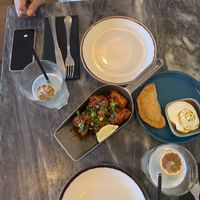   at Espécie in Porto