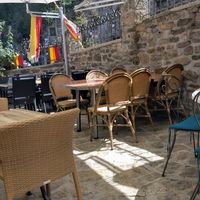Terrace at la Fontaine du Jerzual in Dinan