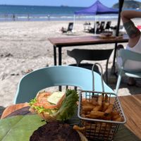  Plant based beyond burger 🍔  #Veganuary at Coco Loco in Playa Flamingo