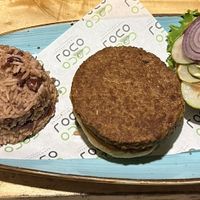 „Beyond“ Burger  at Coco Loco in Playa Flamingo