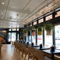 Lots of open seating at Rad Radish in San Francisco