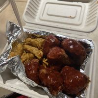 Vegan Max and Sweet Cauliflower Wings  at Hot Sauce and Pepper in Mesa