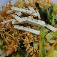 Stir-fried noodles with veggies.  But I was surpised that this dish used instant noodles... at Quan An Lạc Vegetarian Food in Quang Nam