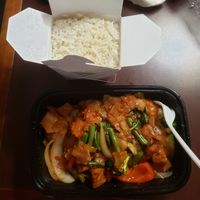 Takeout of drunken noodles at Thai House in Hampton