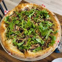 Delicious mushroom , truffle oil pizza #Veganuary at Plant Pizza in Cooper City