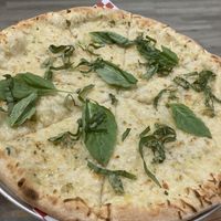 White pizza  at Plant Pizza in Cooper City