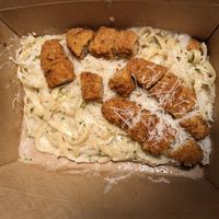 Chik'n Alfredo pasta at Plant Pizza in Cooper City