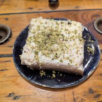 Flan libanais avec fleur d'orange et pistaches at Hododa in Marseille