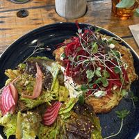 Rösti with salad  at Hododa in Marseille