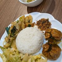 Lunch Combo #Veganuary at Lian Hua Vegetarian in Hanoi