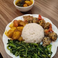  at Lian Hua Vegetarian in Hanoi