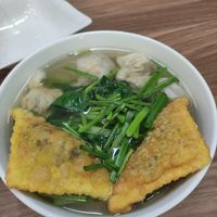 Wonton soup at Lian Hua Vegetarian in Hanoi