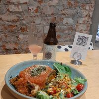 Vegan lasagna and alua. Excelent place!  #Veganuary at La Rouge in Porto Alegre