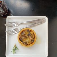 quiche de shimeji orgânico at Matuta Queijaria Vegana in Sao Paulo