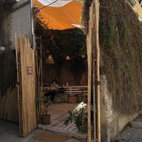entrance to outside seating  at Mula in Tel Aviv