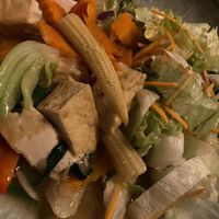 Essen ist okay, aber definitiv nicht der Grund, hier Speisen zu gehen.  at Wok'n'Joy in Hannover