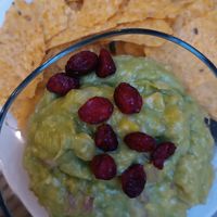 Guacamole de aguacate y mango at Santa Cereza in Terrassa