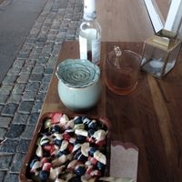 Waffelbowl (Waffel ist kleingeschnitten). Superlecker! at Tjorvi‘s in Kiel