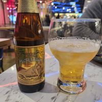 Peach beer at Vegan Amore 蔬慕 in Taipei