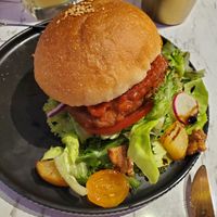 Spicy burger at Vegan Amore 蔬慕 in Taipei